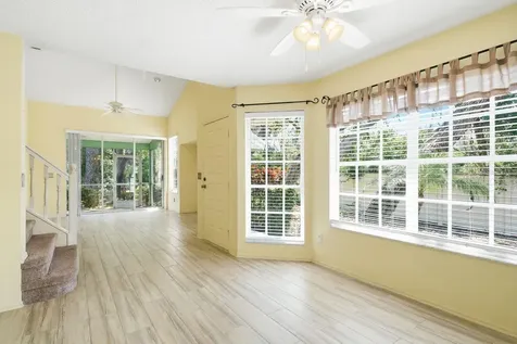2128 Clover Hill Road Palm Harbor FL 34683