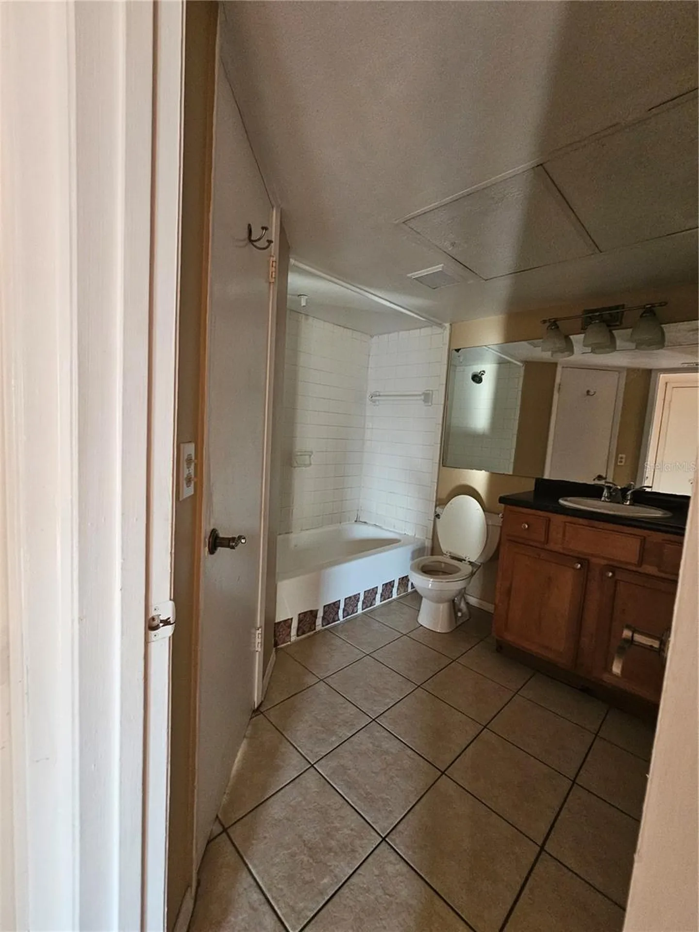 415 Lakepointe Drive Altamonte Springs FL 32701