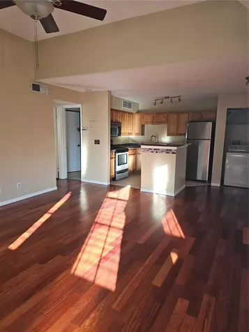 415 Lakepointe Drive Altamonte Springs FL 32701