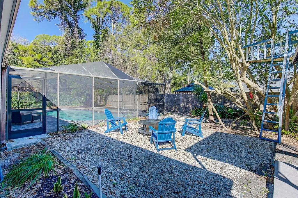 4202 Deepwater Lane Tampa FL 33615