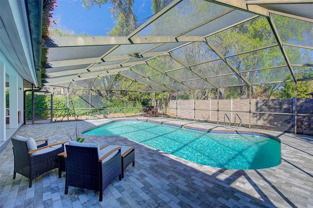 4202 Deepwater Lane Tampa FL 33615