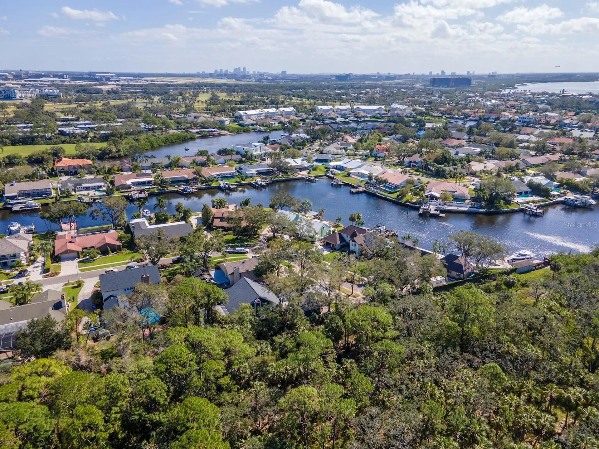 4202 Deepwater Lane Tampa FL 33615
