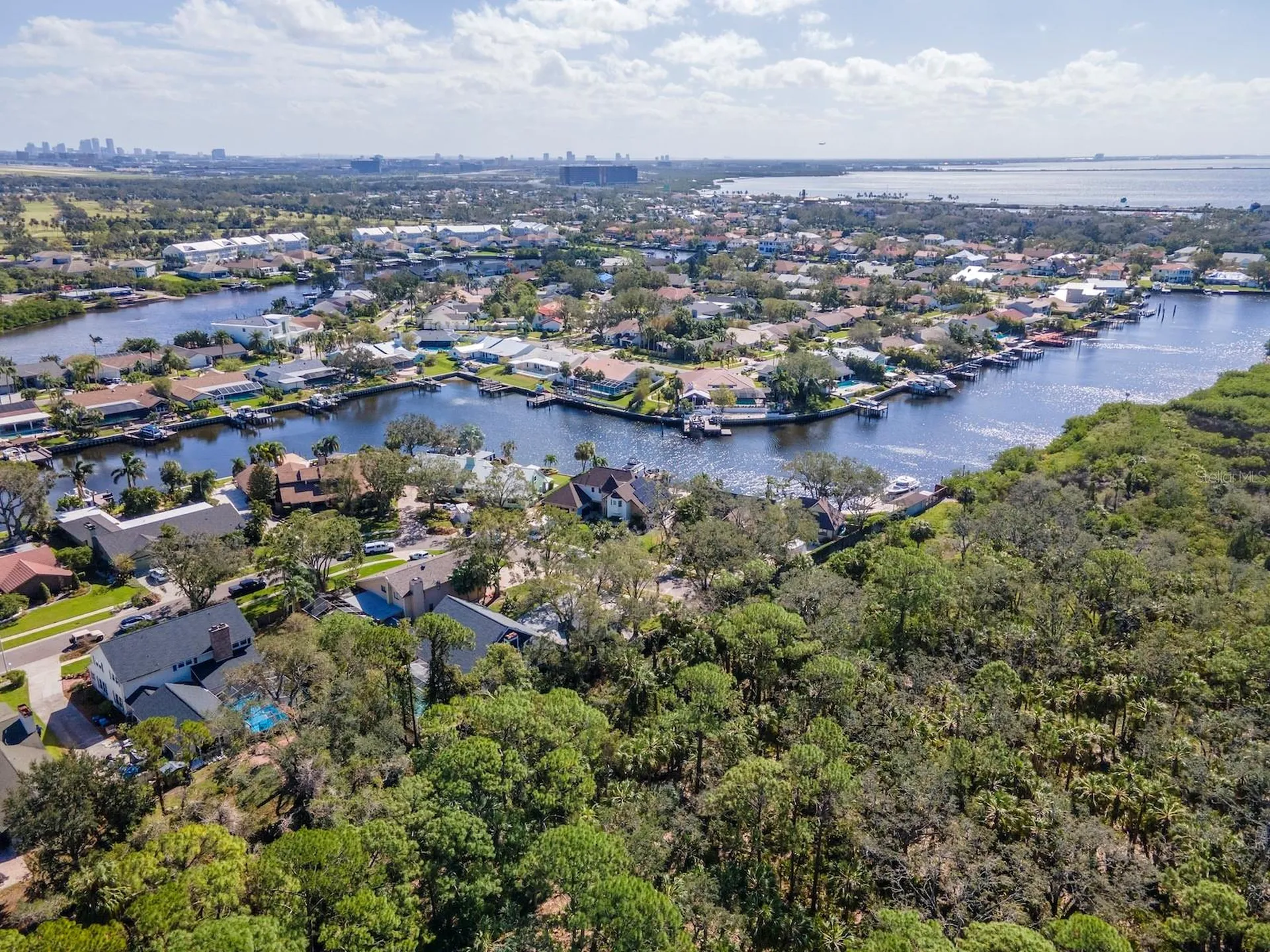 4202 Deepwater Lane Tampa FL 33615