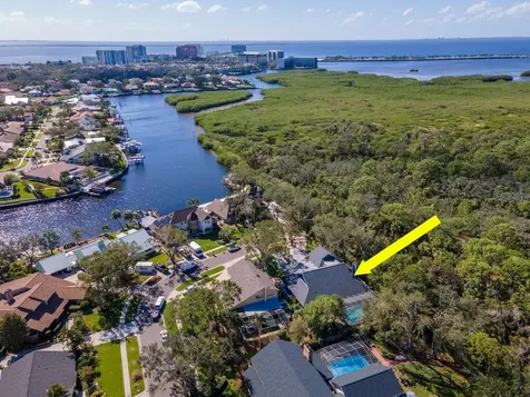 4202 Deepwater Lane Tampa FL 33615