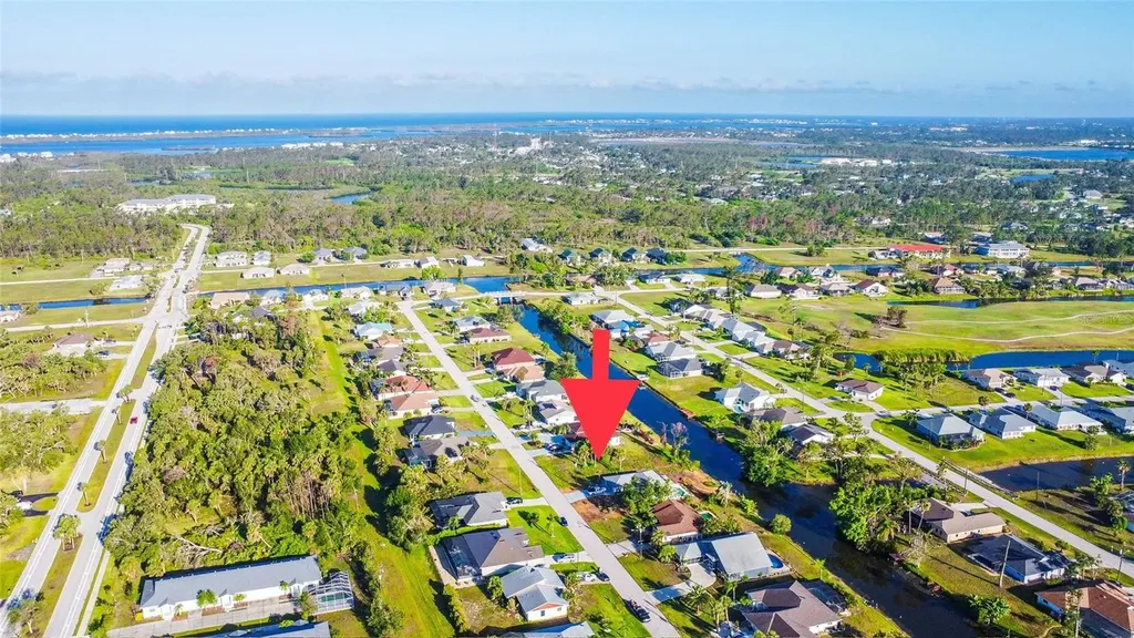 22 Mark Twain Lane Rotonda West FL 33947