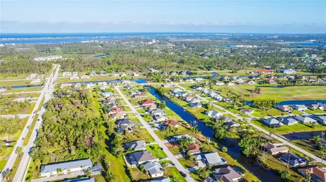 22 Mark Twain Lane Rotonda West FL 33947
