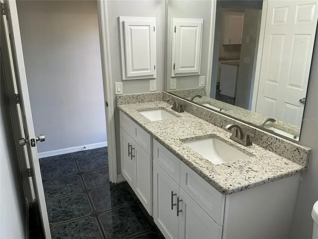 1009 Corkwood Drive Oviedo FL 32765