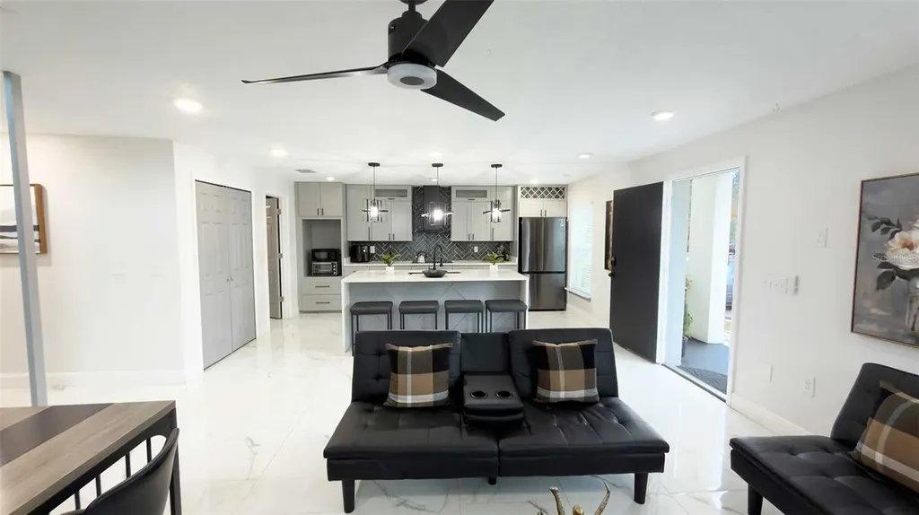 1414 E Harding Street Orlando FL 32806
