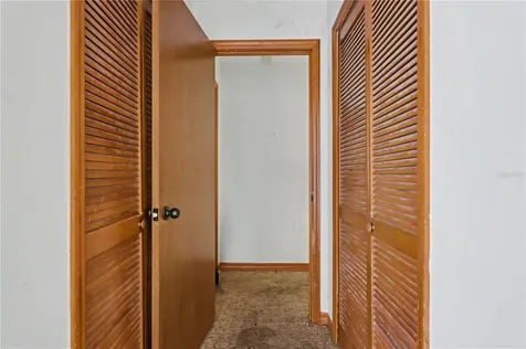 5727 SW 10th Place Gainesville FL 32607