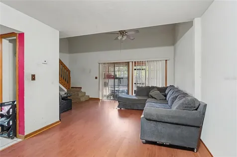 5727 SW 10th Place Gainesville FL 32607