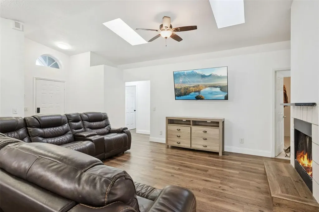 2201 Chappell Court Kissimmee FL 34746