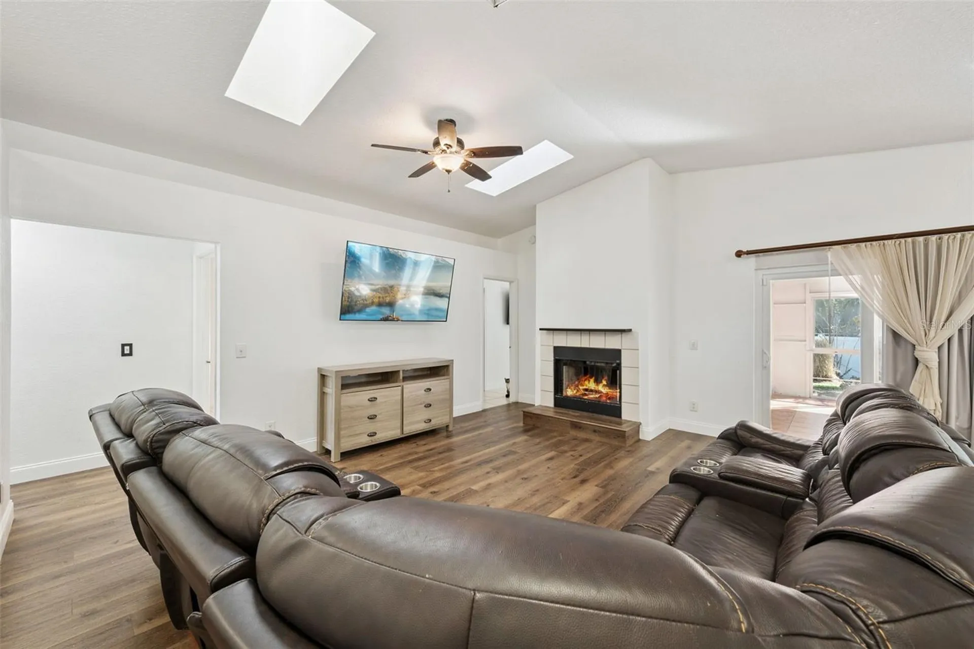 2201 Chappell Court Kissimmee FL 34746