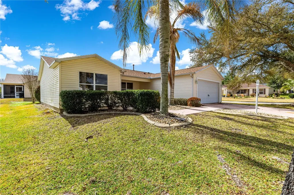 8338 SE 178th Deveaux Lane The Villages FL 32162