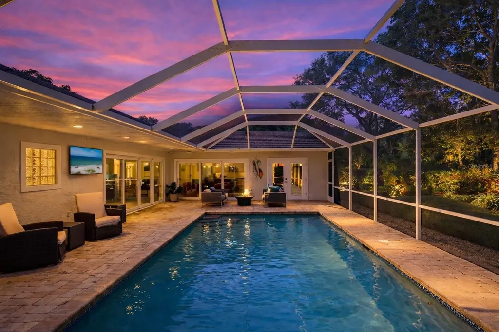 606 Owl Way Sarasota FL 34236