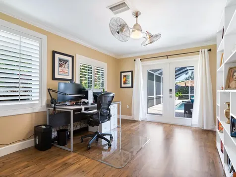 606 Owl Way Sarasota FL 34236