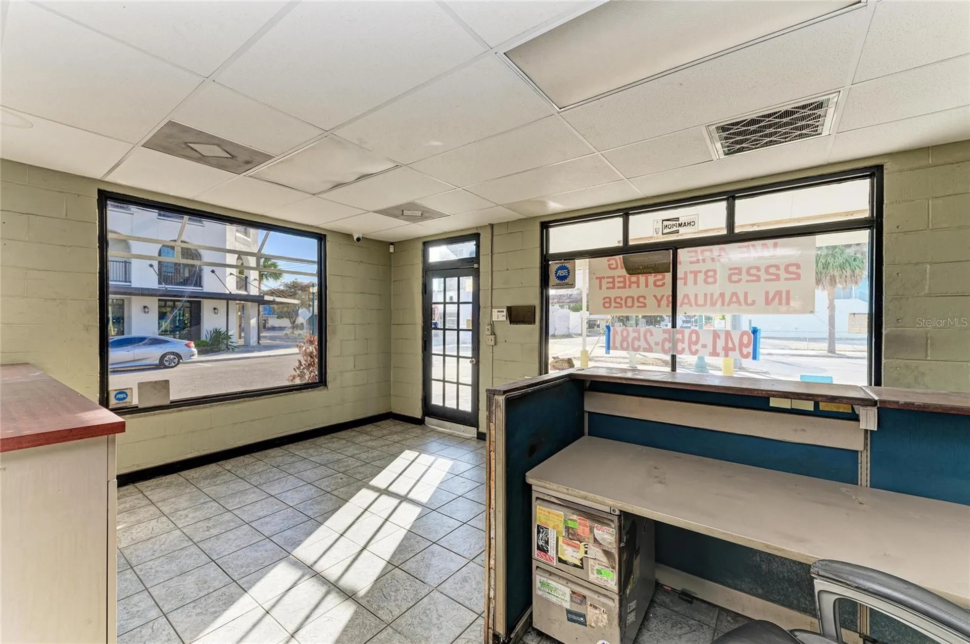 400 W Central Avenue Sarasota FL 34236