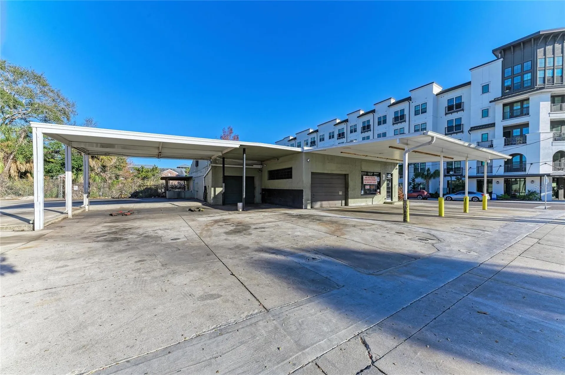 400 W Central Avenue Sarasota FL 34236