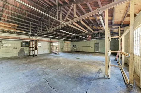 400 W Central Avenue Sarasota FL 34236