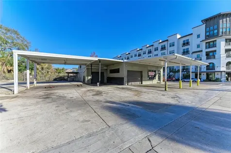 400 W Central Avenue Sarasota FL 34236