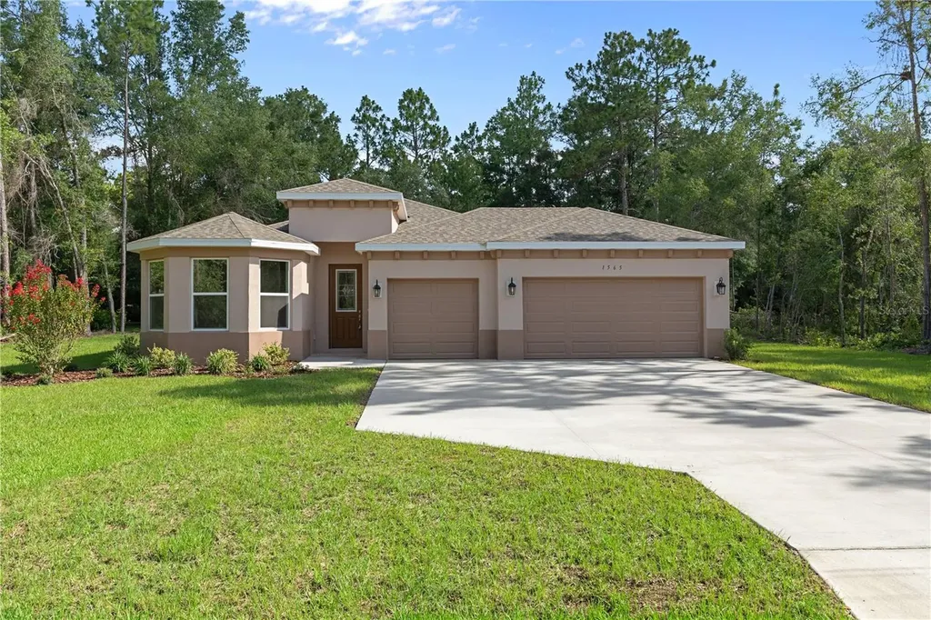 1565 W Pearson Street Hernando FL 34442