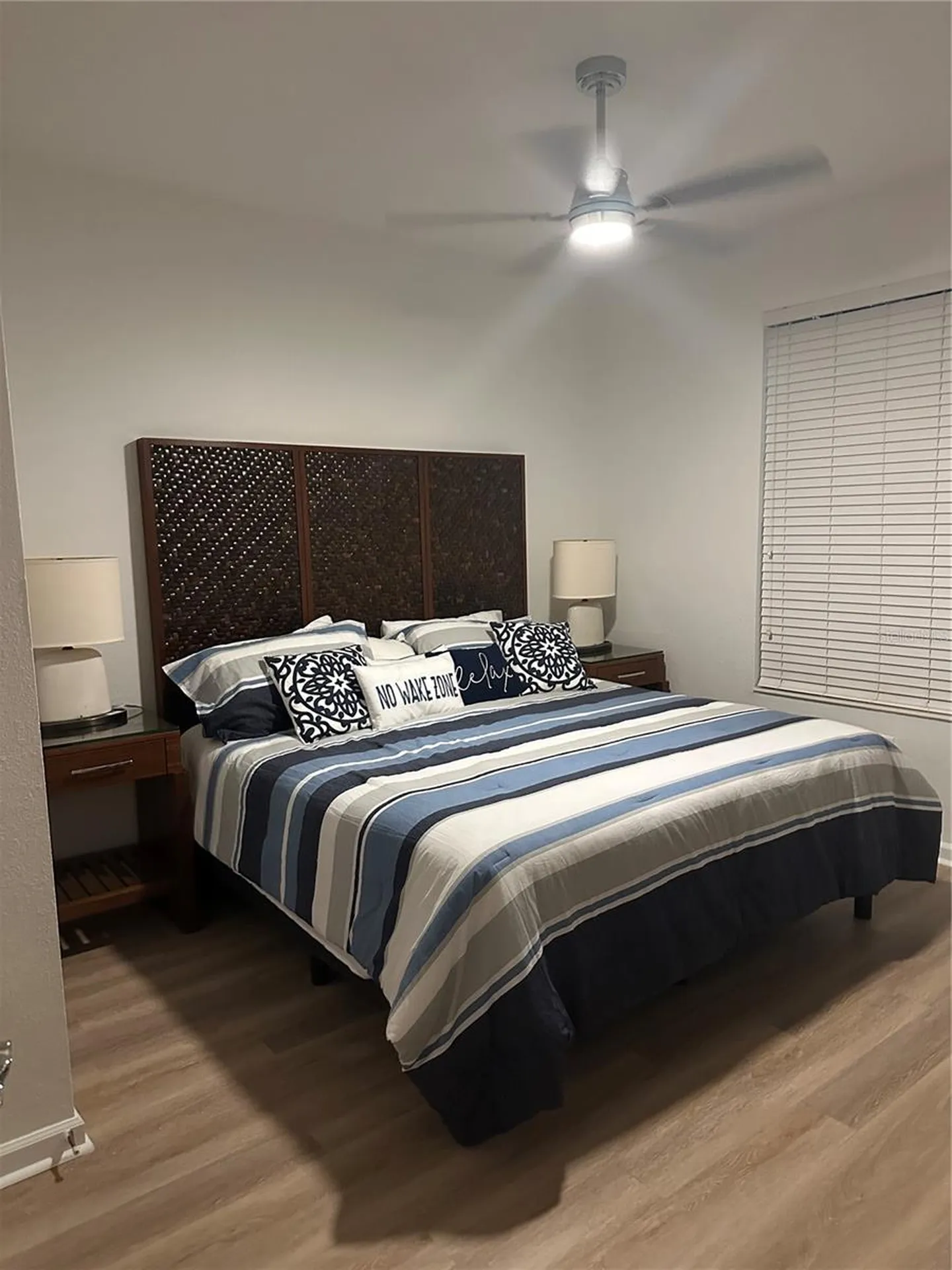 4862 Cayview Avenue Orlando FL 32819