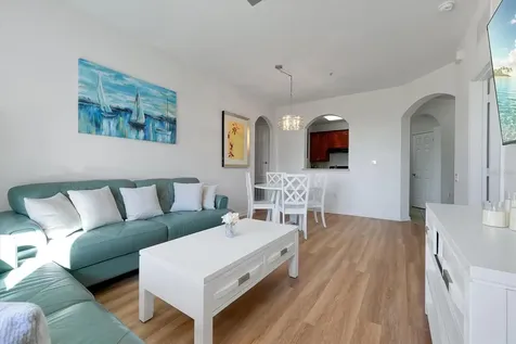 4862 Cayview Avenue Orlando FL 32819