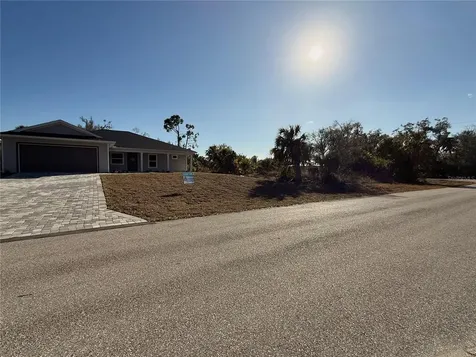 16411 Strauss Avenue Port Charlotte FL 33954
