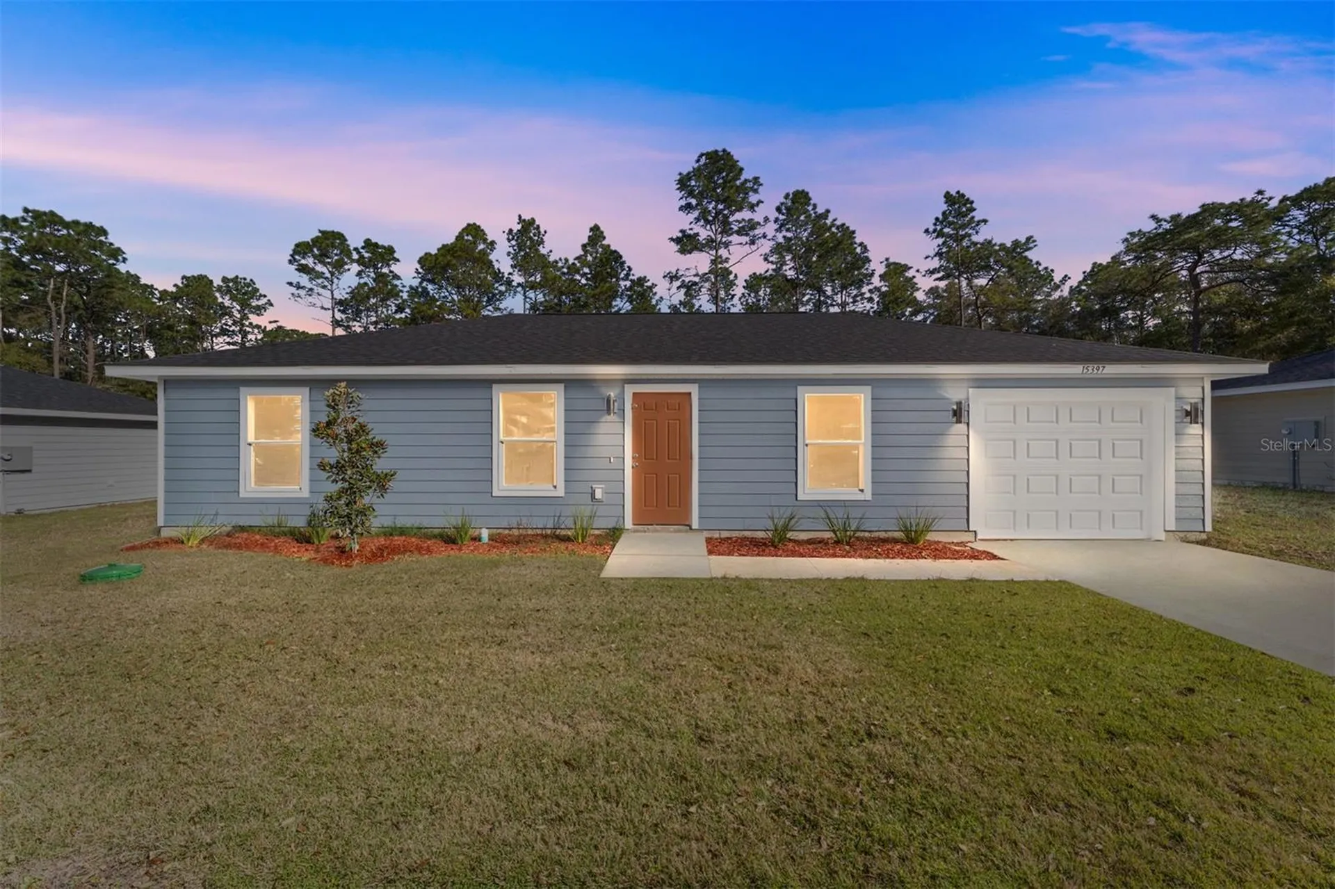 3 Fisher Trace Course Ocklawaha FL 32179