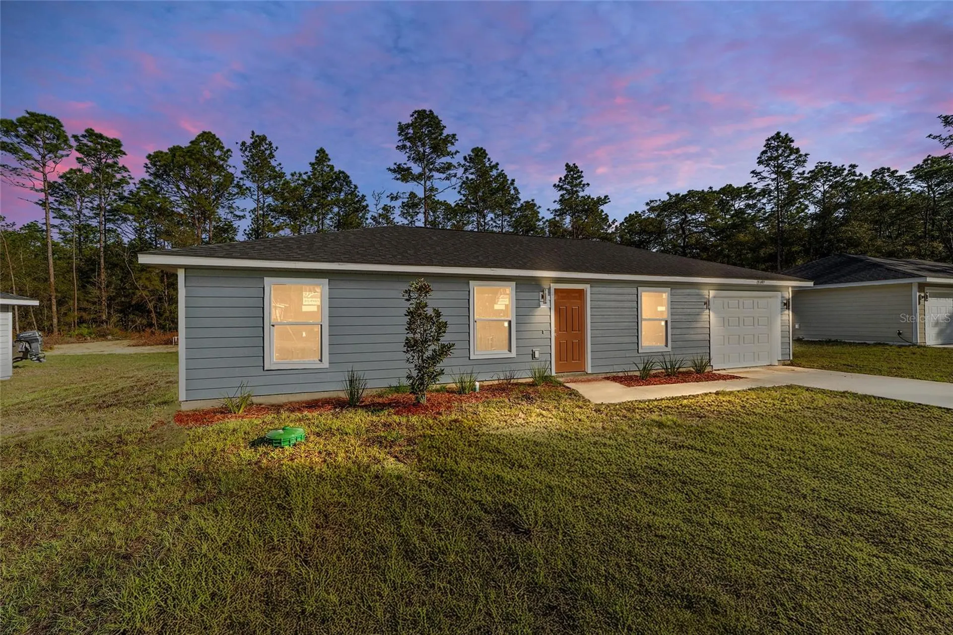 3 Fisher Trace Course Ocklawaha FL 32179