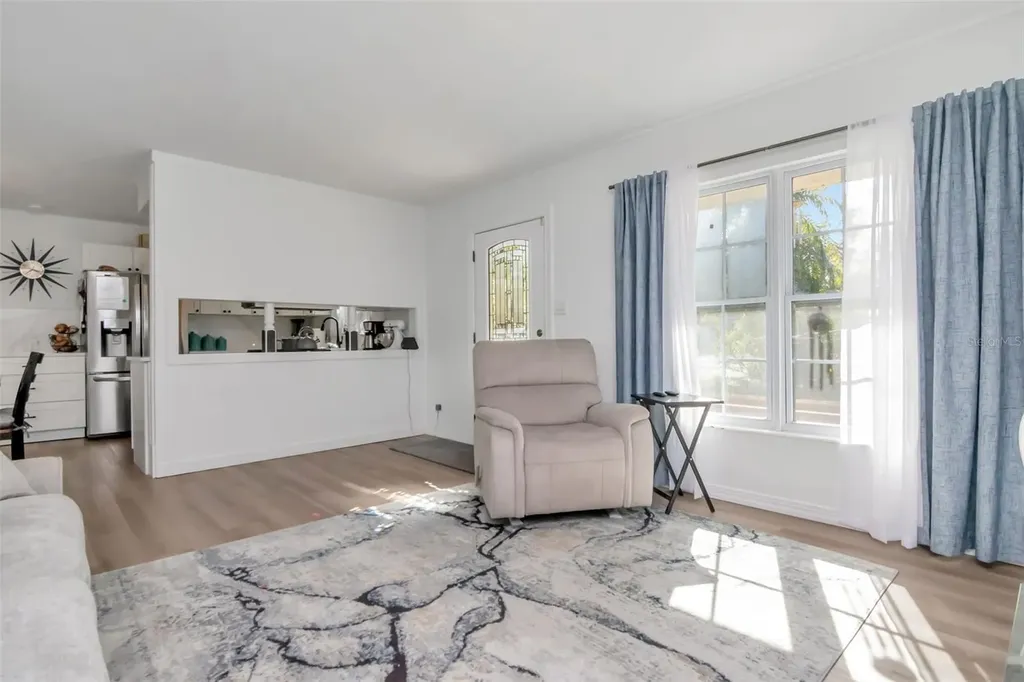 347 Country Club Drive Oldsmar FL 34677
