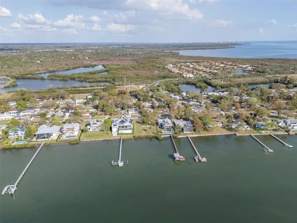 347 Country Club Drive Oldsmar FL 34677