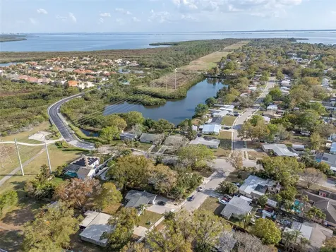 347 Country Club Drive Oldsmar FL 34677