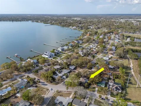 347 Country Club Drive Oldsmar FL 34677
