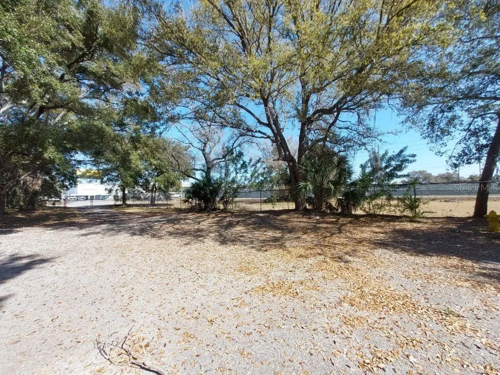 11400 Us Highway 19 N Clearwater FL 33764