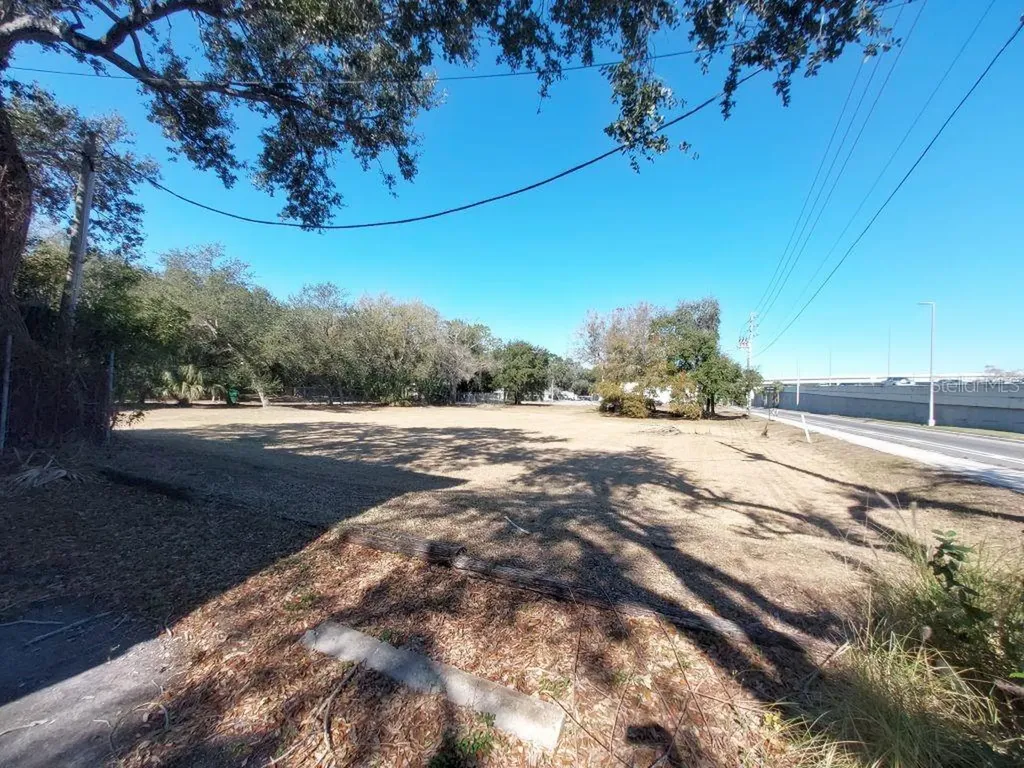 11400 Us Highway 19 N Clearwater FL 33764