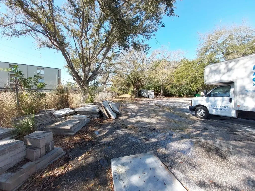 11400 Us Highway 19 N Clearwater FL 33764