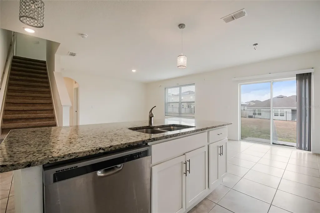 2340 Canyon Oak Drive Davenport FL 33837