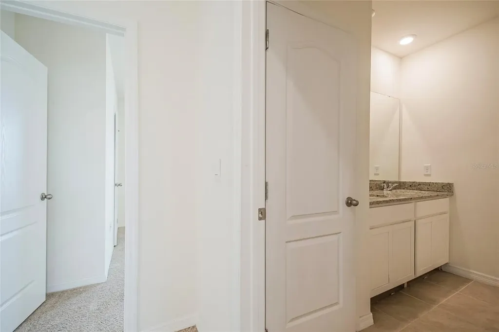 2340 Canyon Oak Drive Davenport FL 33837