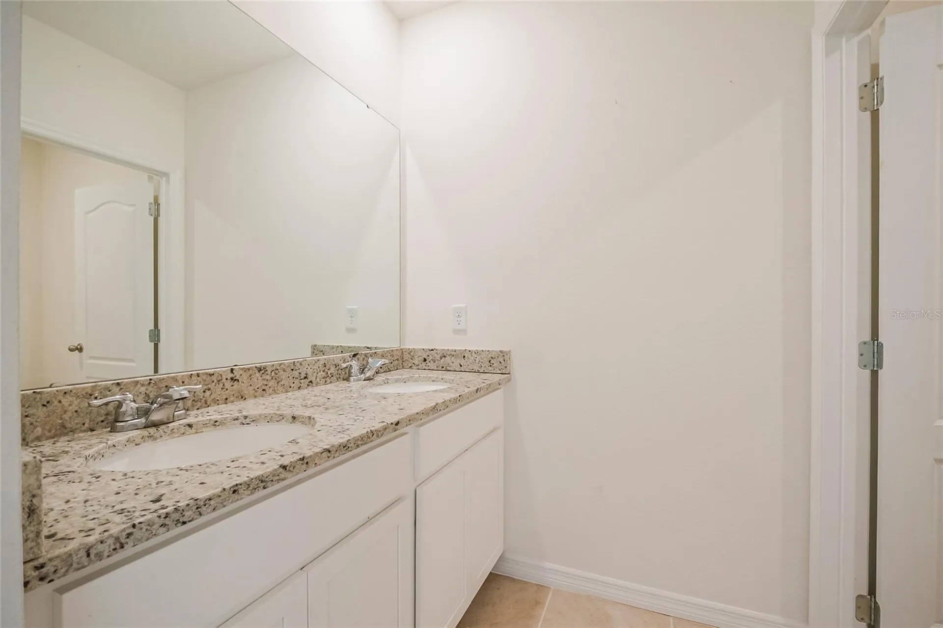 2340 Canyon Oak Drive Davenport FL 33837