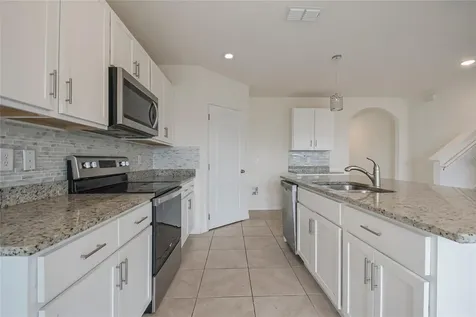 2340 Canyon Oak Drive Davenport FL 33837