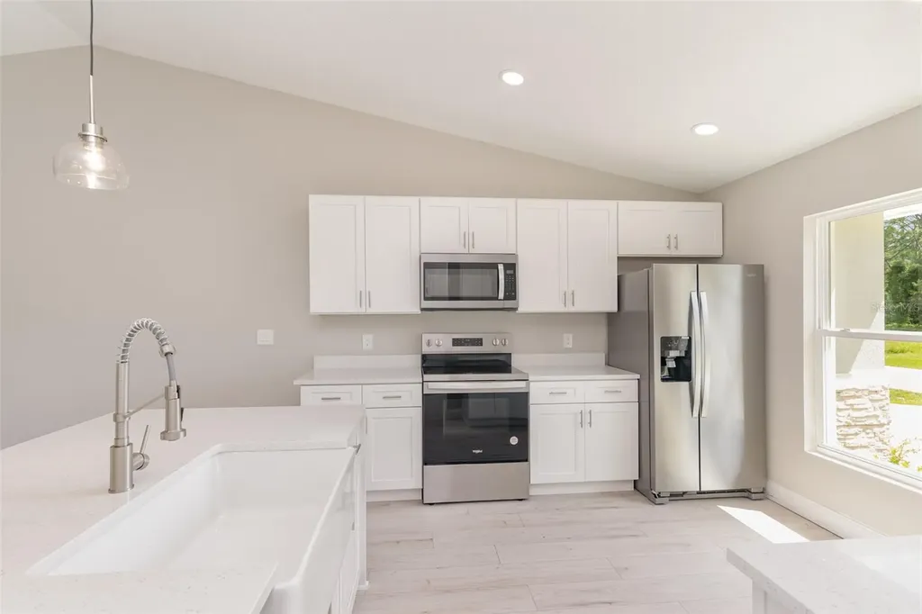 466 Tunis Road SW Palm Bay FL 32908