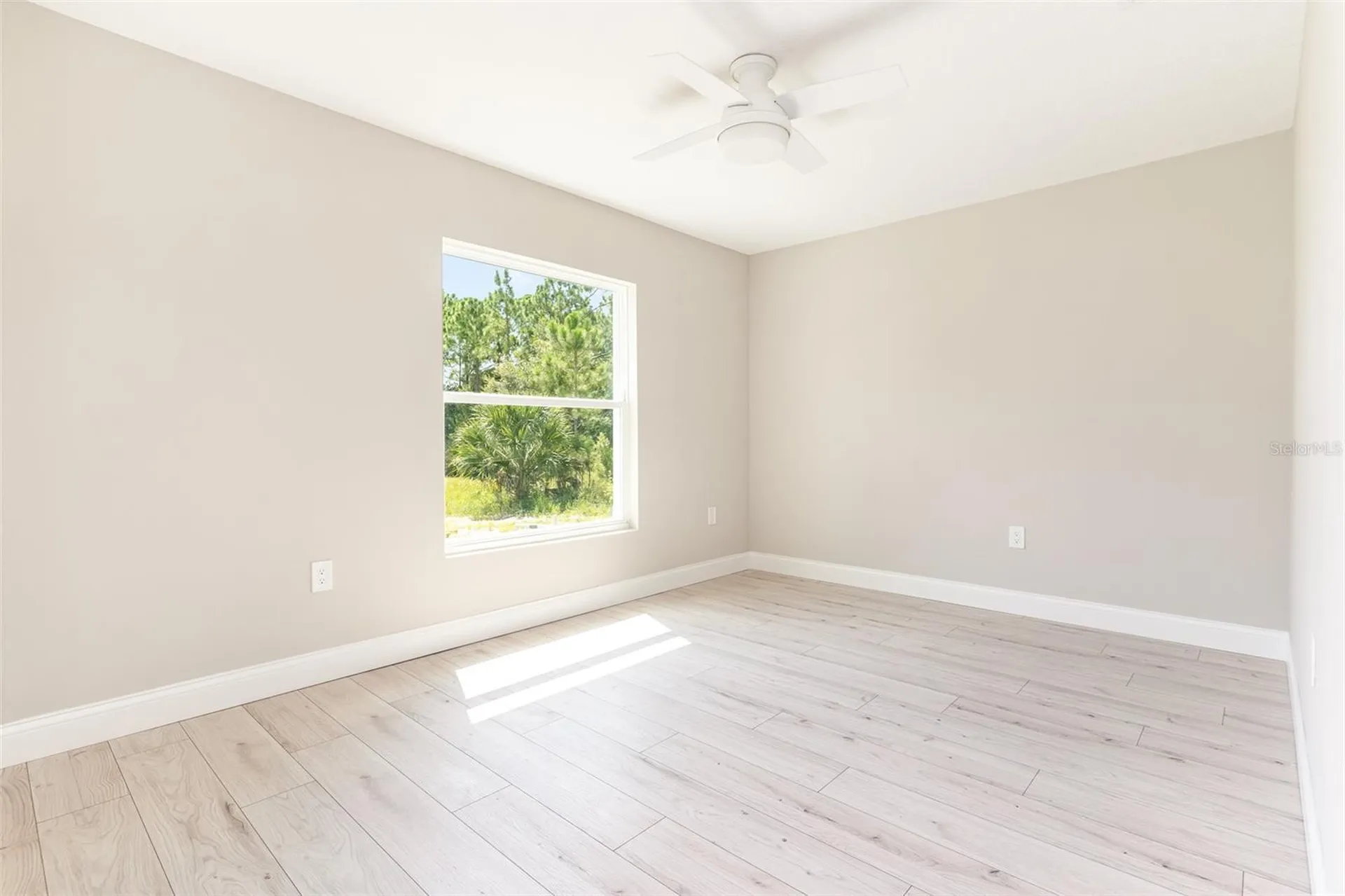 466 Tunis Road SW Palm Bay FL 32908