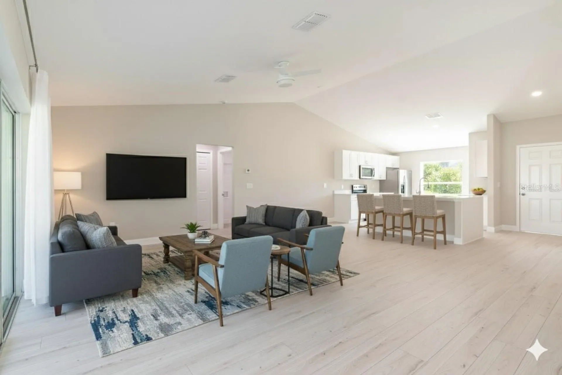 466 Tunis Road SW Palm Bay FL 32908