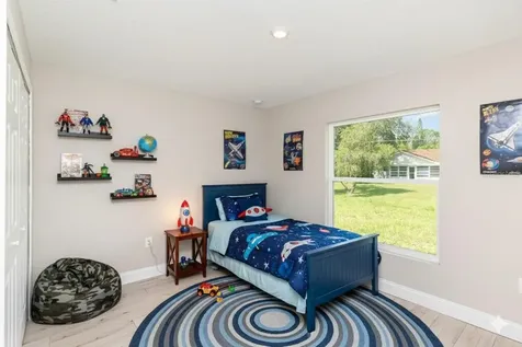 466 Tunis Road SW Palm Bay FL 32908