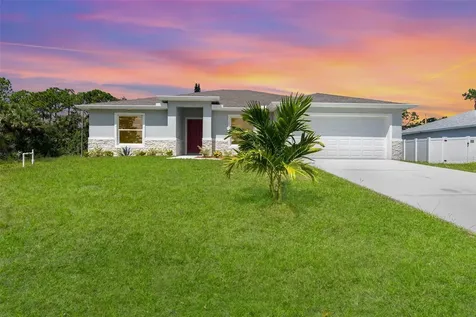 466 Tunis Road SW Palm Bay FL 32908