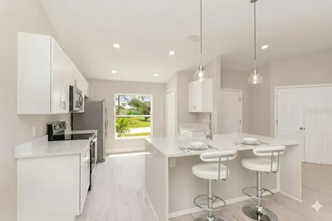 466 Tunis Road SW Palm Bay FL 32908