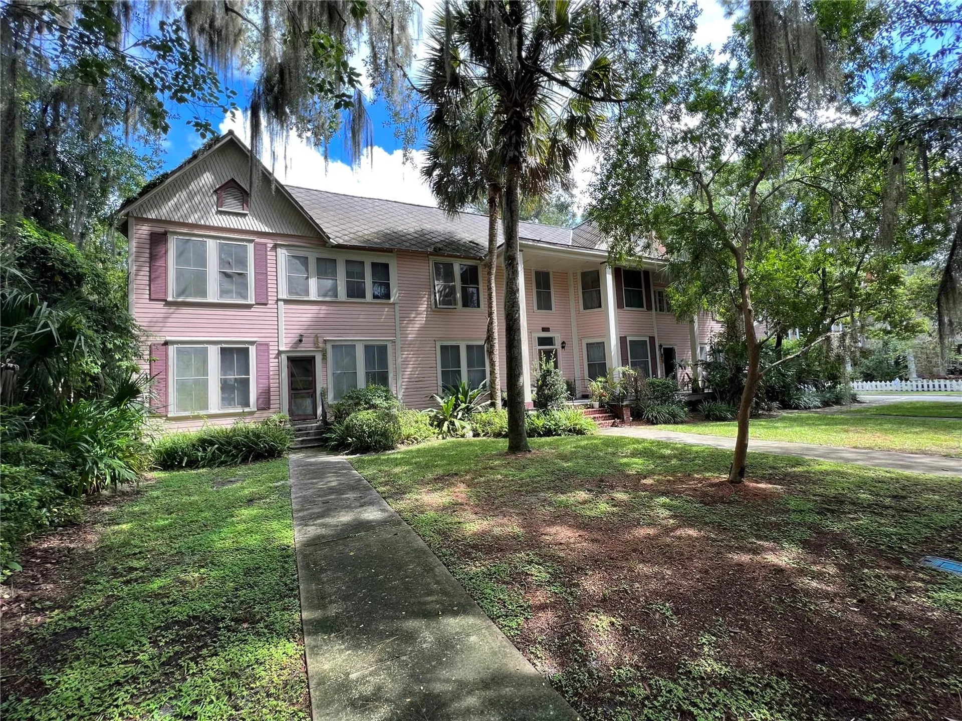 414 NE 5th Avenue Gainesville FL 32601