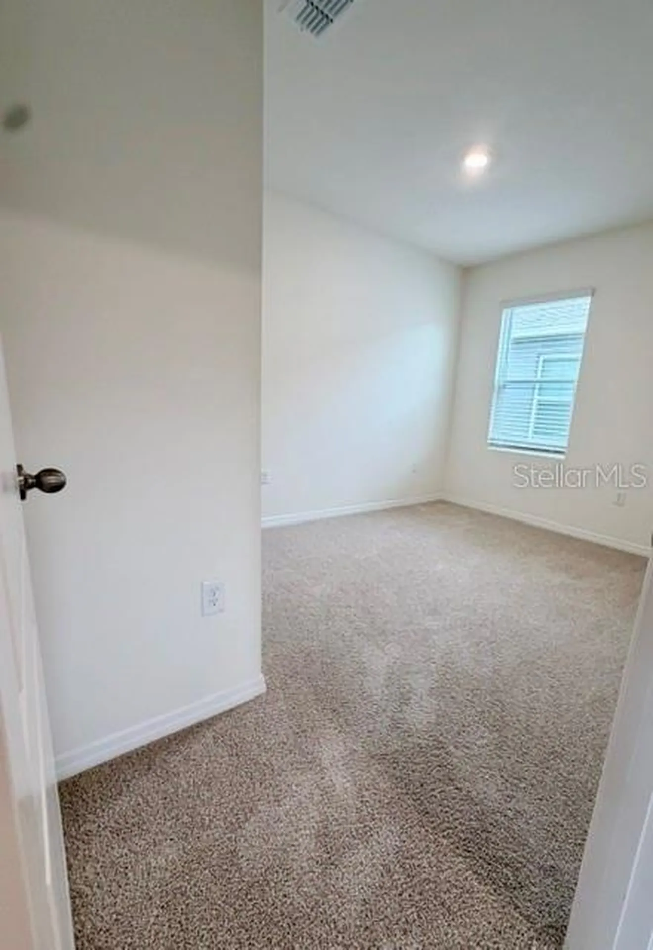 824 Horsetail Drive Davenport FL 33837