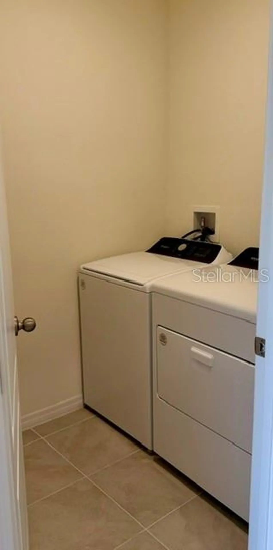 824 Horsetail Drive Davenport FL 33837