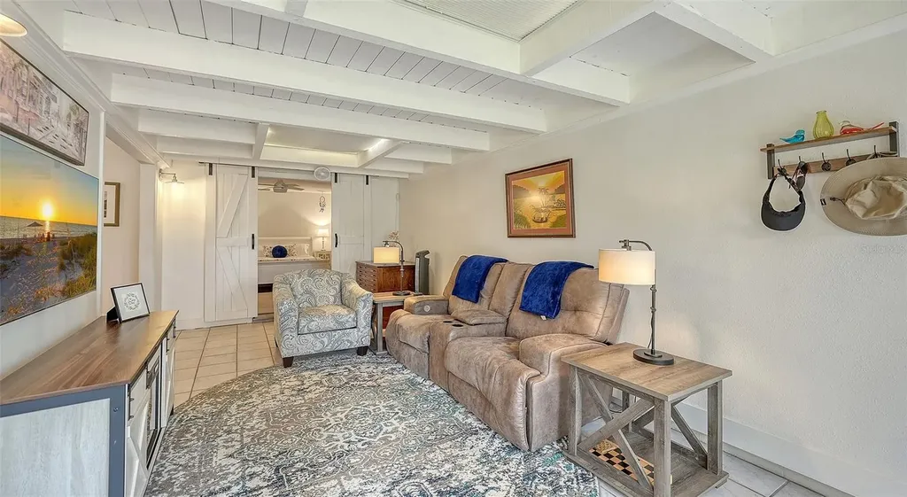 7547 Silver Fern Boulevard Sarasota FL 34241